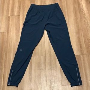 Lululemon Men’s Surge Joggers